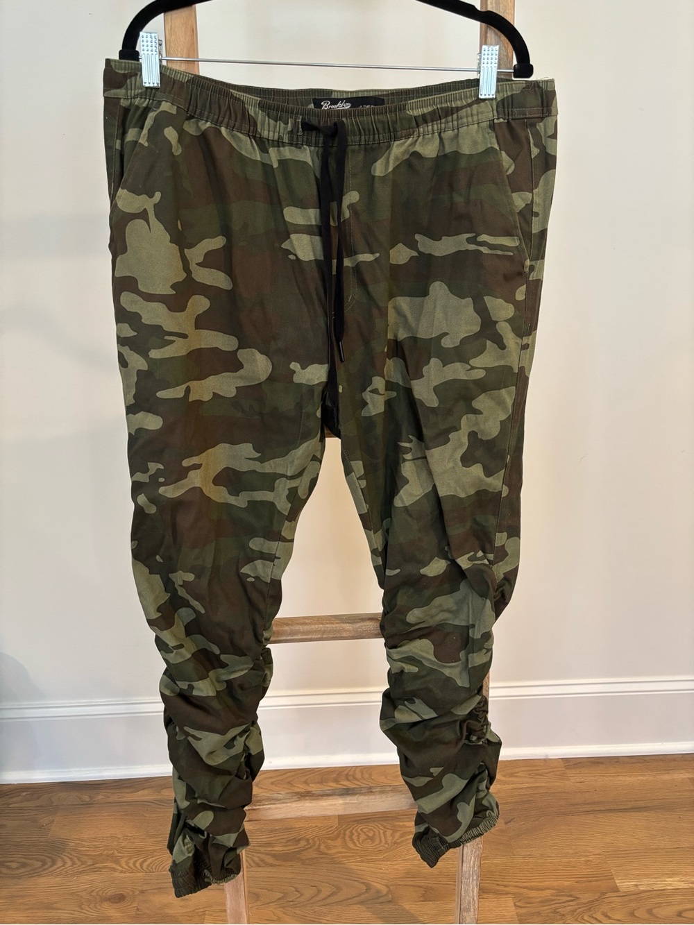 Brooklyn Cloth | The Jogger Men's Green Camo Cargo Pants